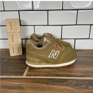 New Balance Unisex Kids LT Brown Ivory 574 Lace Up Athletic Sneaker Shoes Size 5